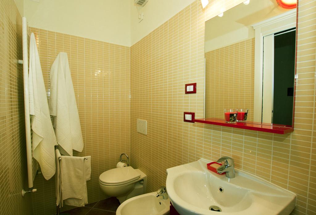 Le Camere di Nonna Mara Montescudaio Camera foto