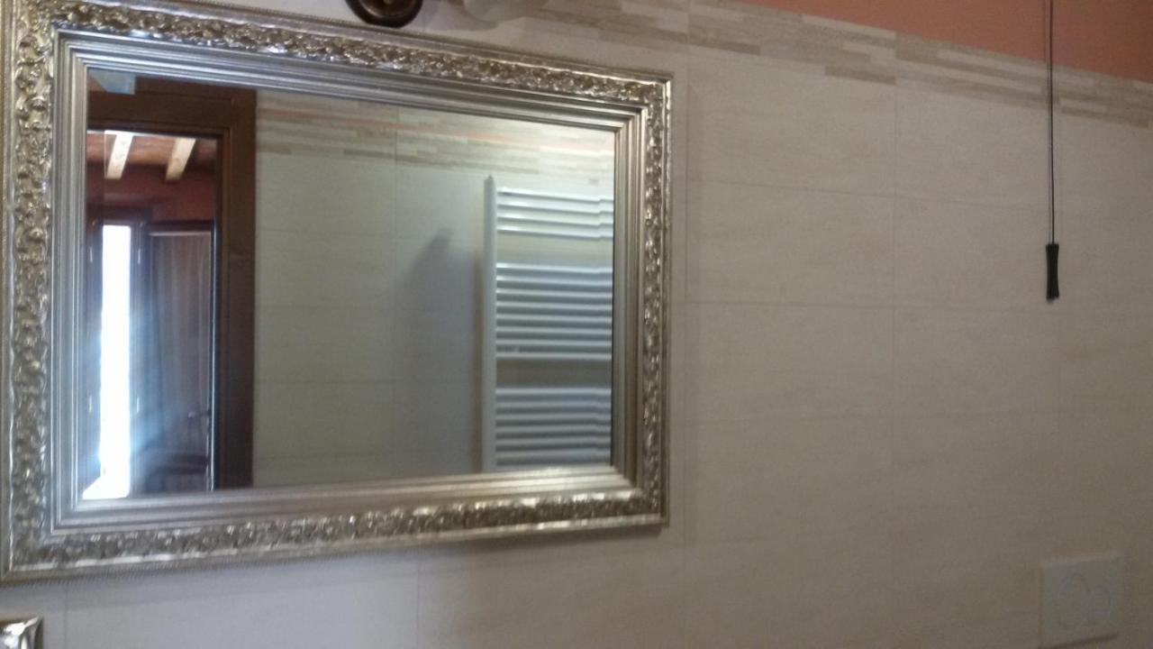 Le Camere di Nonna Mara Montescudaio Esterno foto